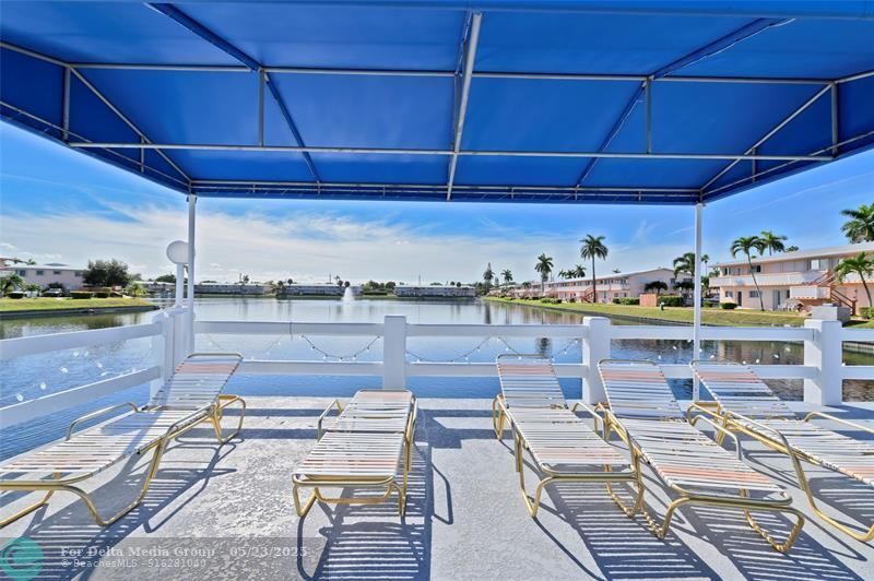 925 SW 11th Avenue, Unit J-17, Hallandale Beach, FL 33009 Photo