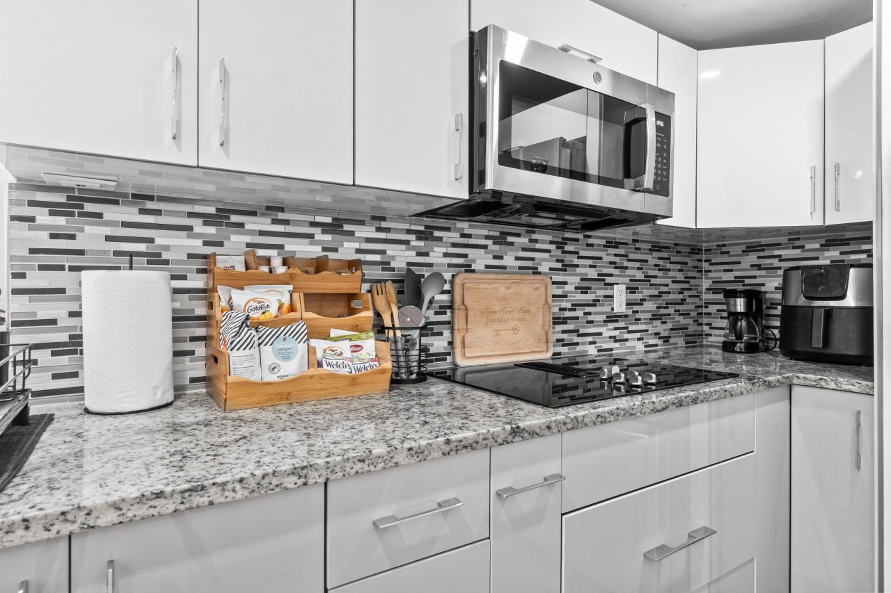 814 Franklin Road, West Palm Beach, FL 33405 Photo