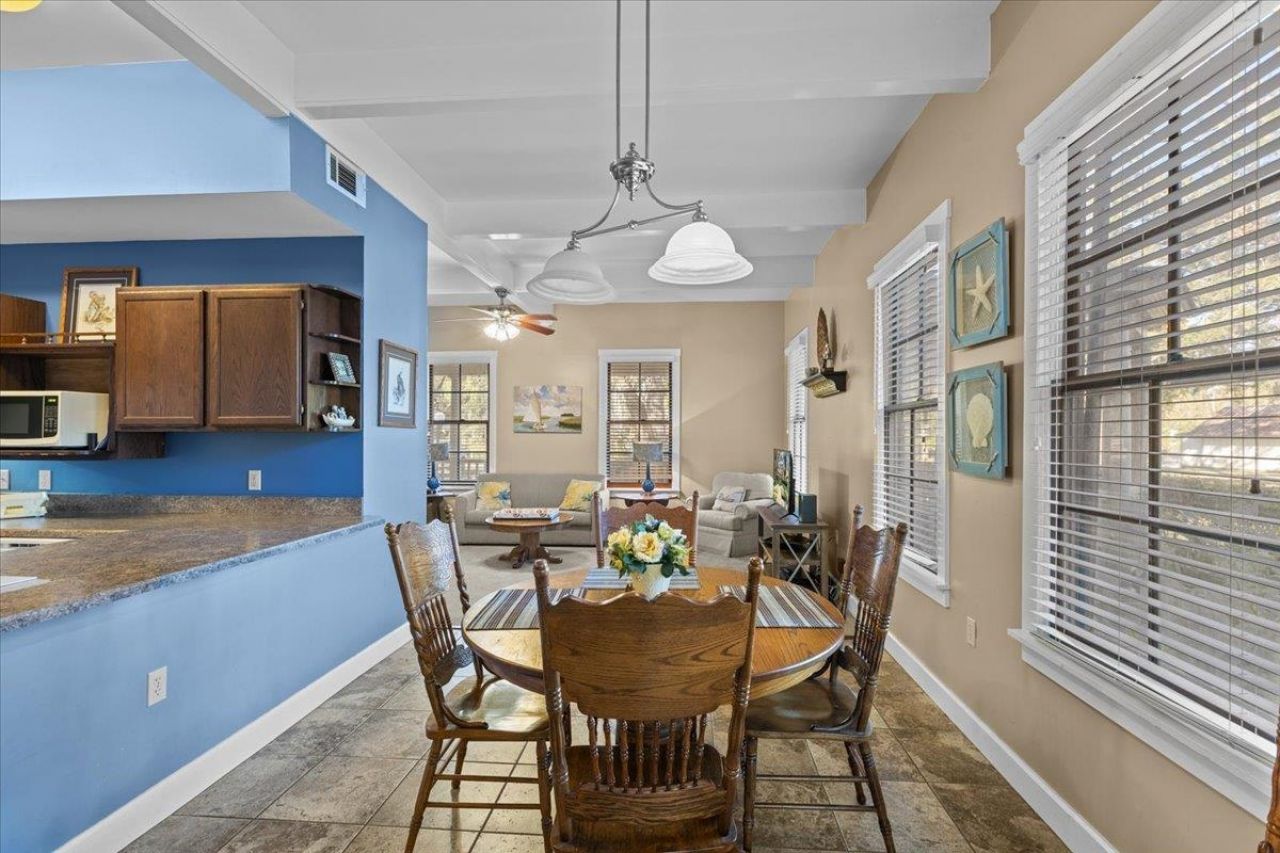 233 NE Maggie Circle, Steinhatchee, FL 32359 Photo