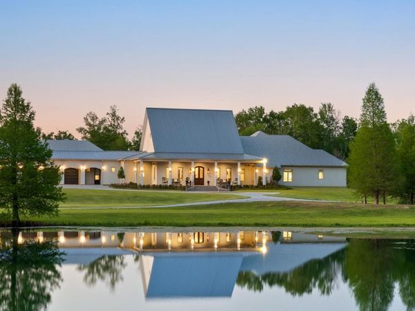 235 N Fieldspan Road, Scott, LA 70583