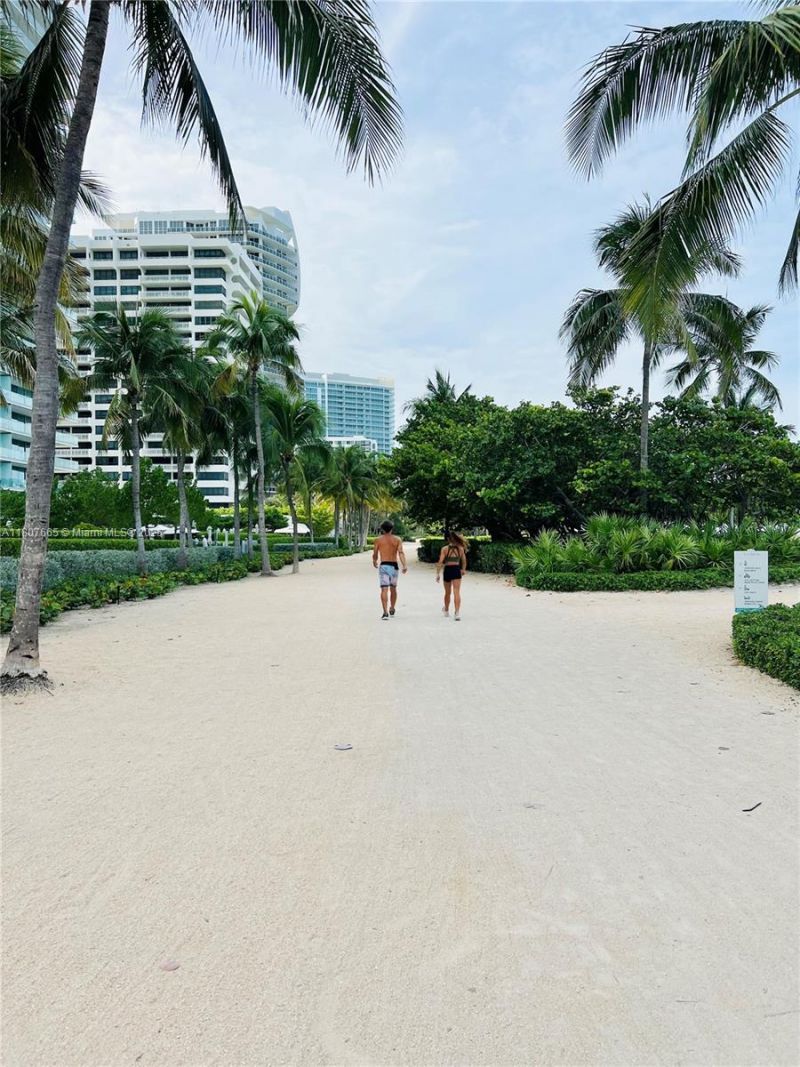 10178 Collins Ave, Unit 210, Bal Harbour, FL 33154 Photo