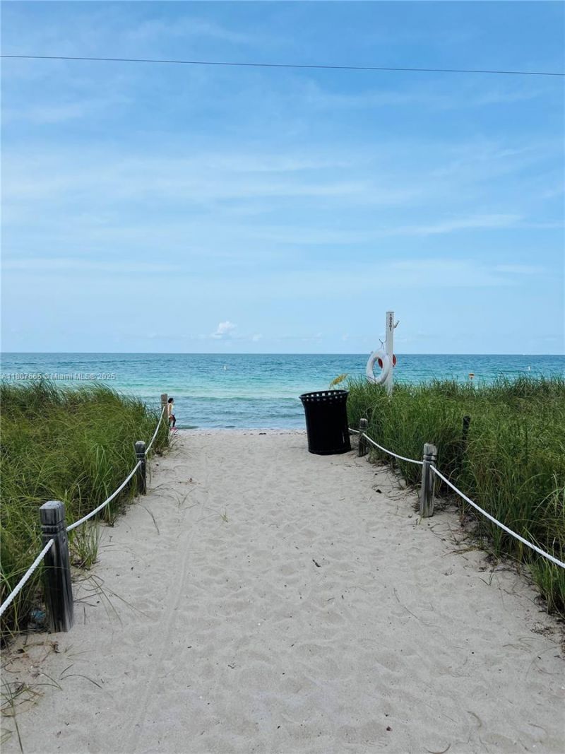 10178 Collins Ave, Unit 210, Bal Harbour, FL 33154 Photo