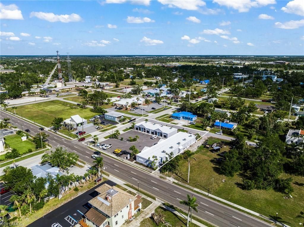 525 E Olympia Ave, Punta Gorda, FL 33950 Photo