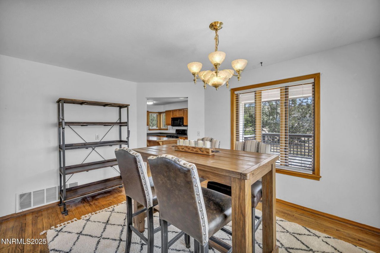 670 Valle Verde Drive, Sparks, NV 89441 Photo