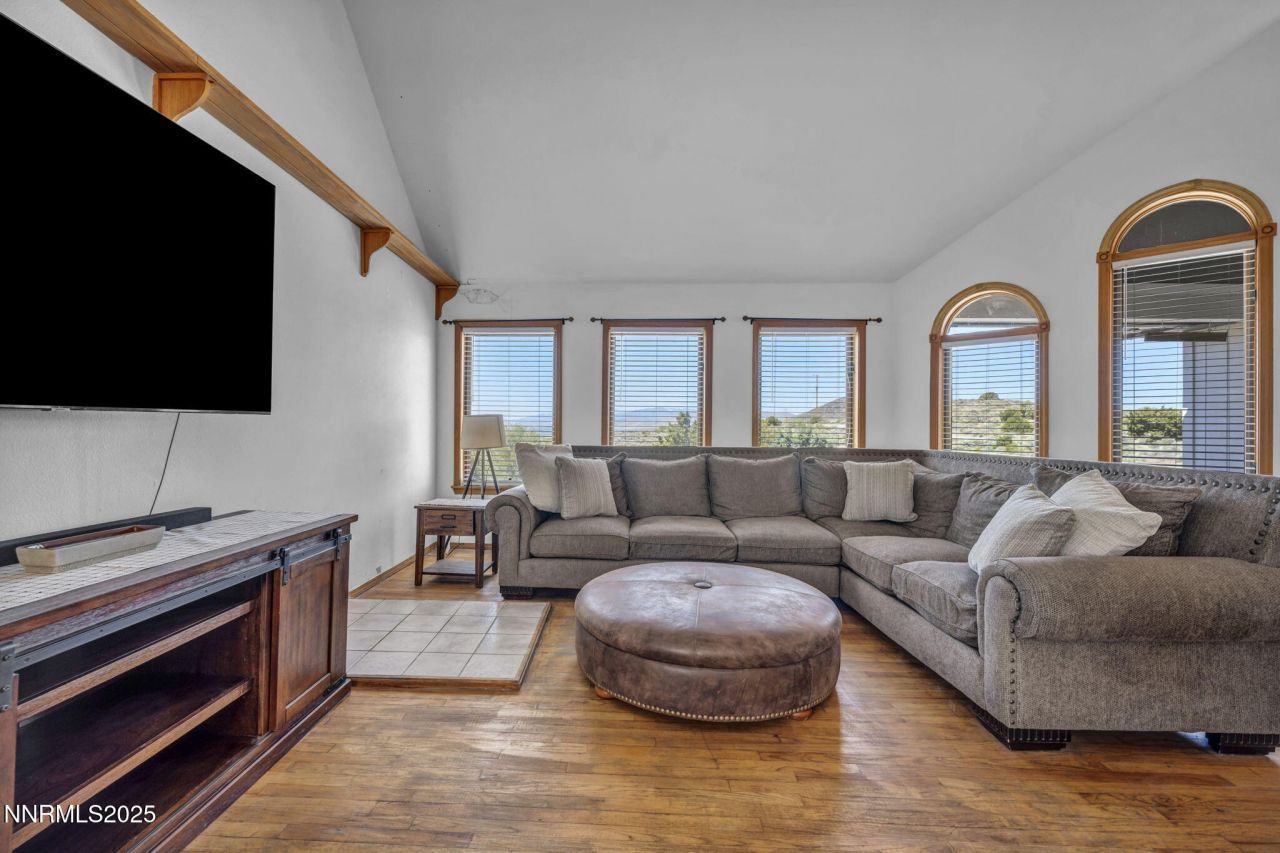 670 Valle Verde Drive, Sparks, NV 89441 Photo