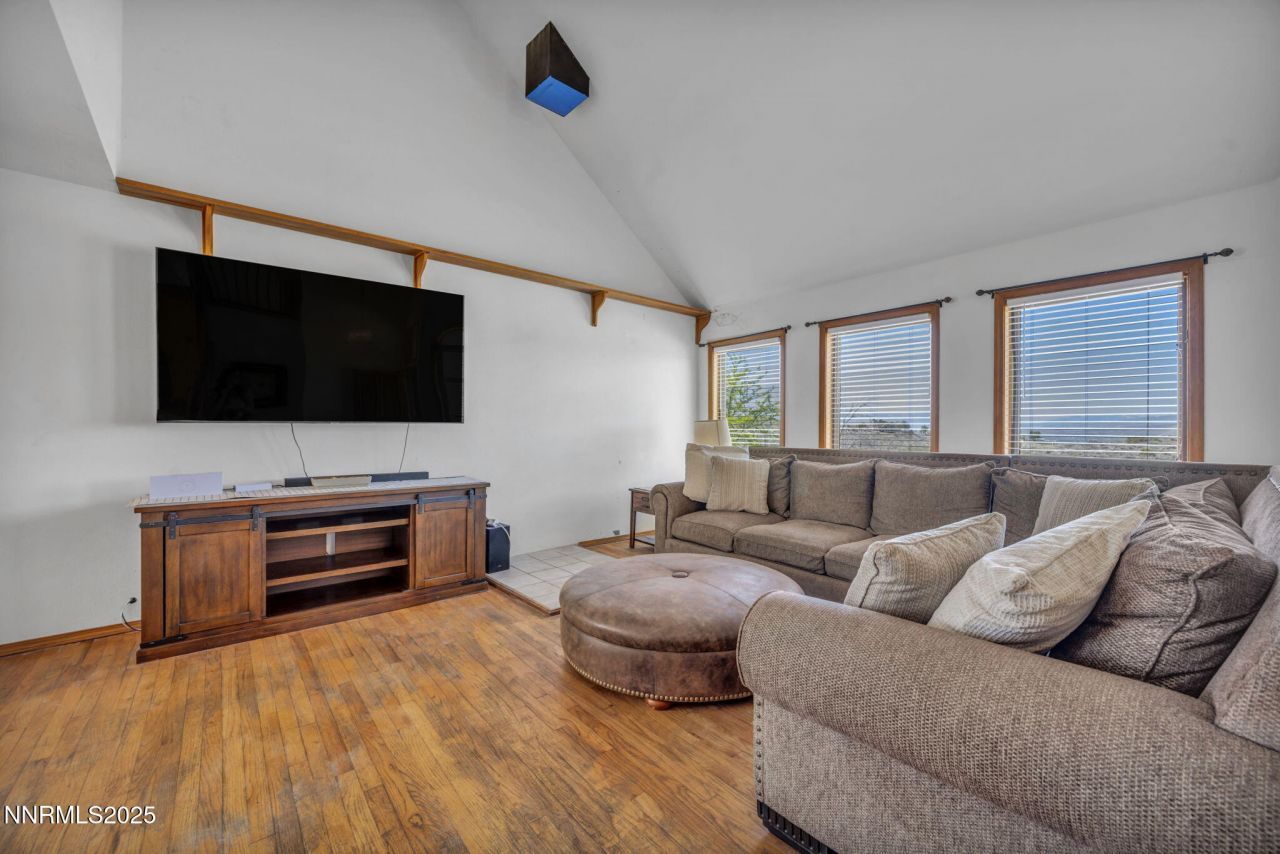 670 Valle Verde Drive, Sparks, NV 89441 Photo