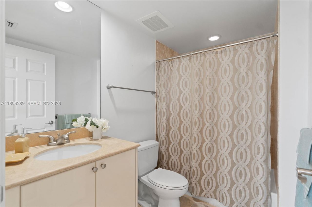 1745 E Hallandale Beach Blvd, Unit 705W, Hallandale Beach, FL 33009 Photo