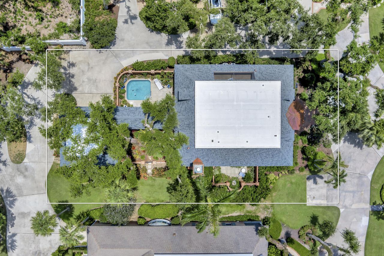 645 Riomar Drive, Vero Beach, FL 32963 Photo