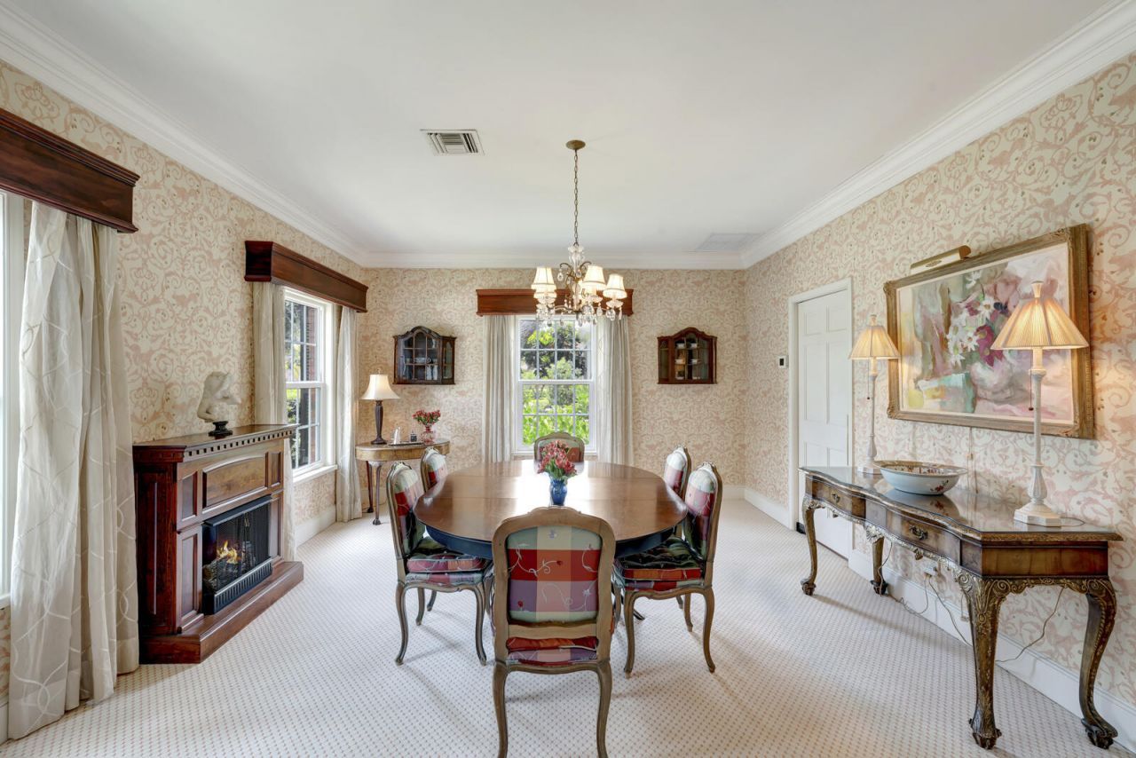 645 Riomar Drive, Vero Beach, FL 32963 Photo