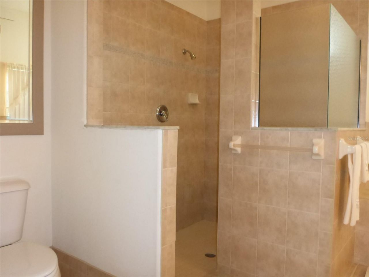 12271 Centralia Rd, Weeki Wachee, FL 34614 Photo