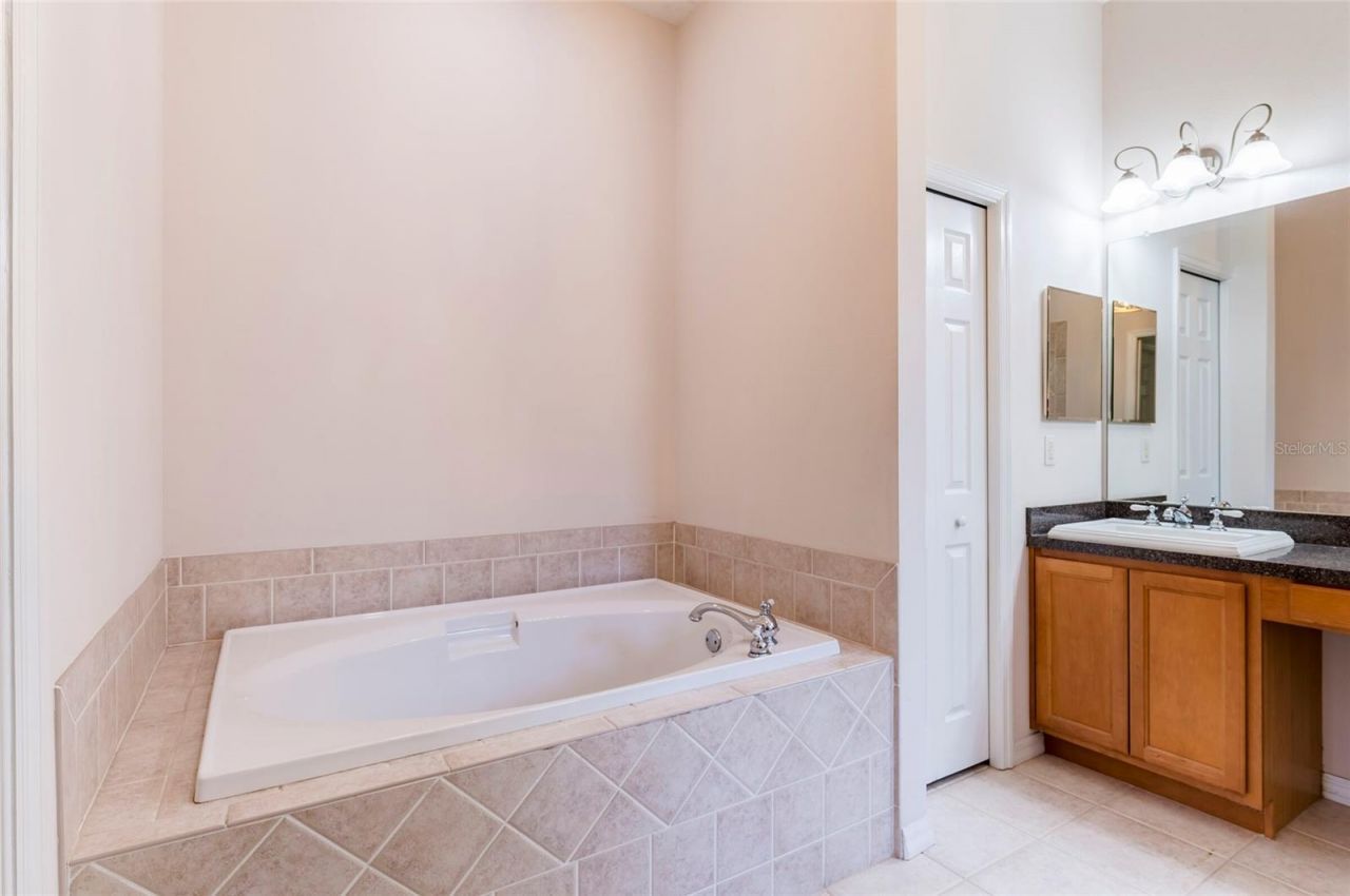 9908 Alafia River Lane, Gibsonton, FL 33534 Photo