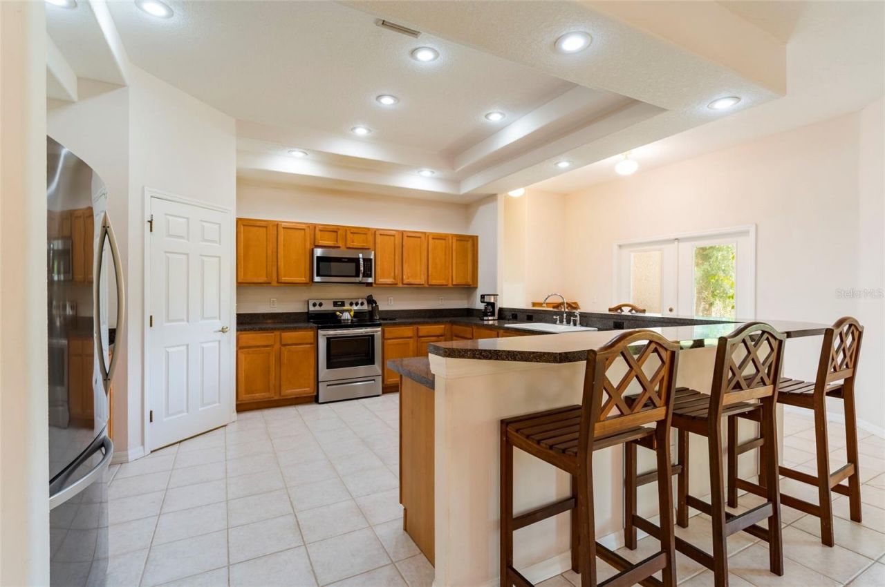 9908 Alafia River Lane, Gibsonton, FL 33534 Photo