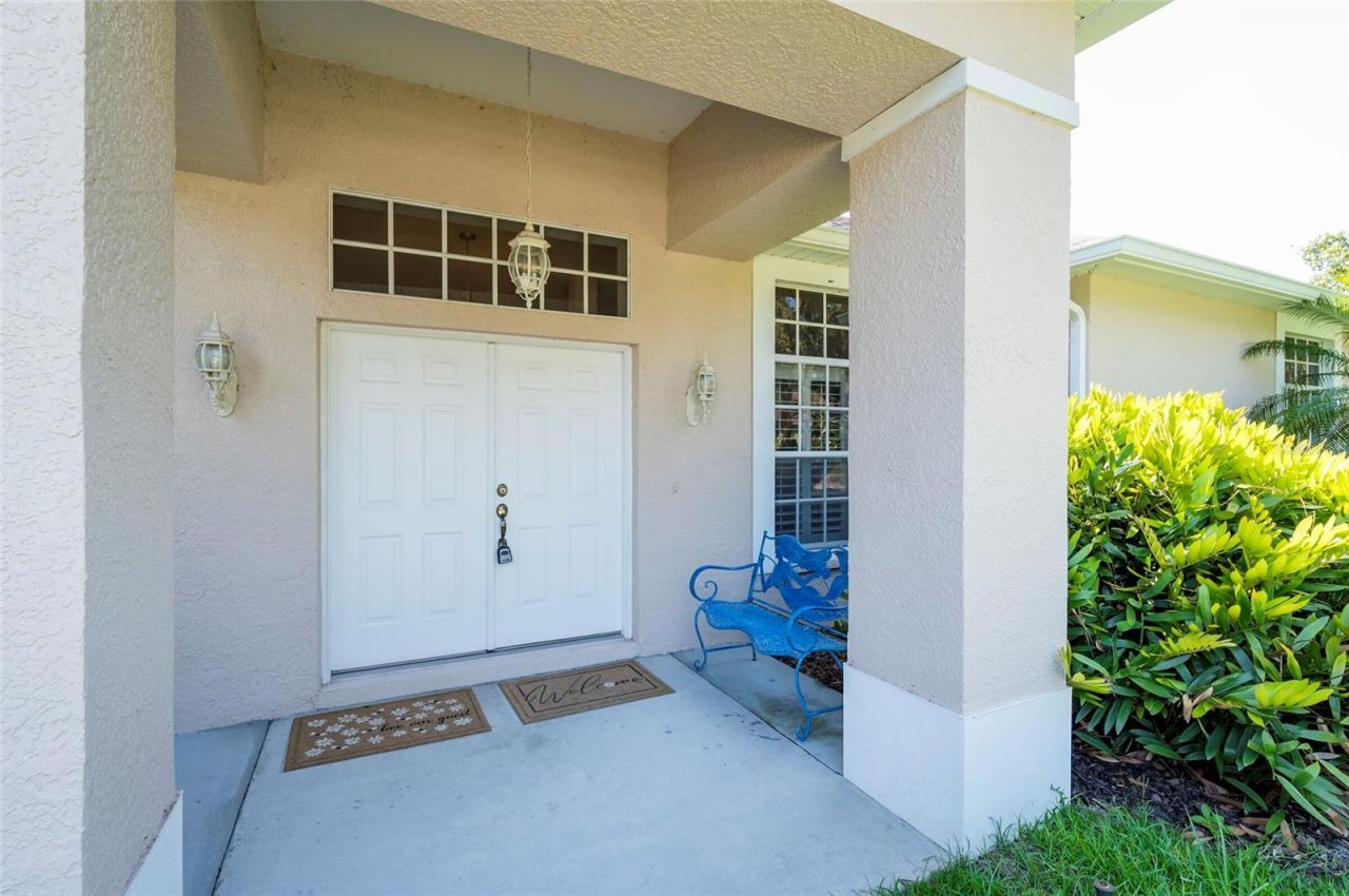 9908 Alafia River Lane, Gibsonton, FL 33534 Photo