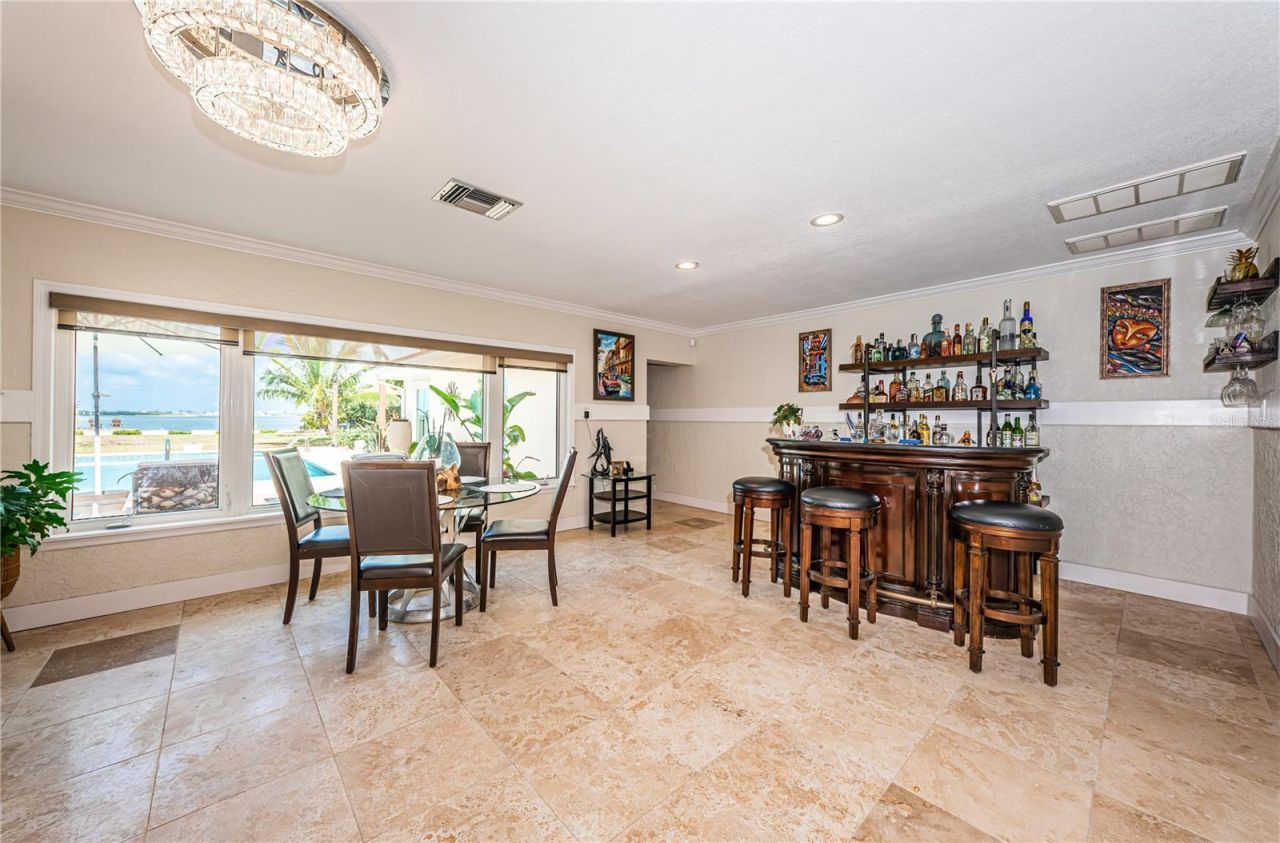 2834 Pelham Road N, Saint Petersburg, FL 33710 Photo