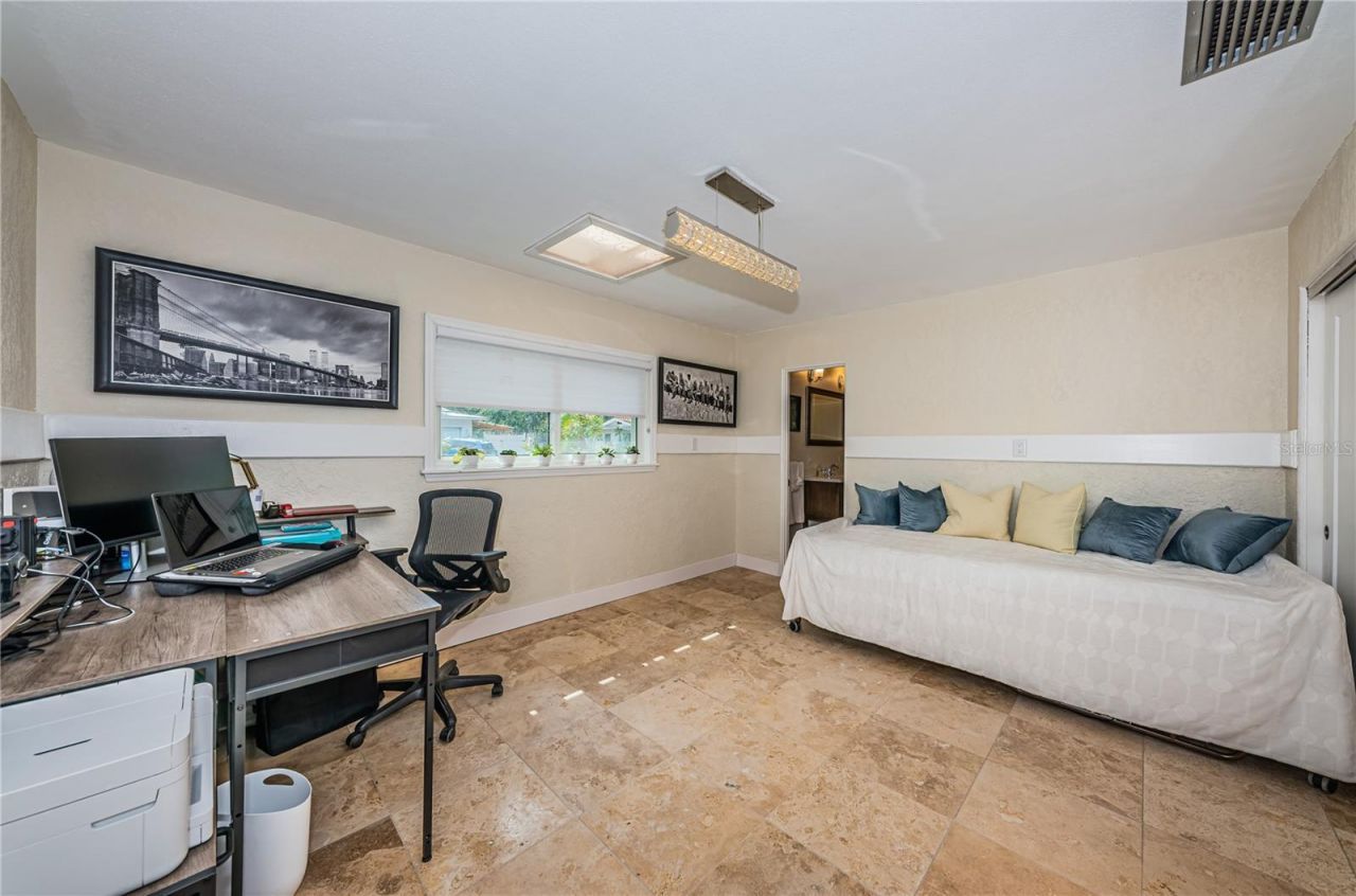 2834 Pelham Road N, Saint Petersburg, FL 33710 Photo