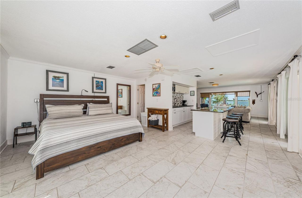 2834 Pelham Road N, Saint Petersburg, FL 33710 Photo