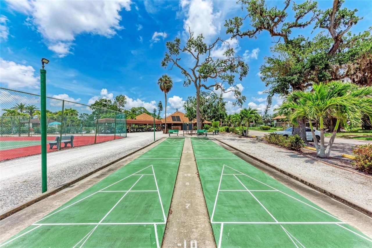 4644 Red Maple Road, Unit 1303, Bradenton, FL 34210 Photo