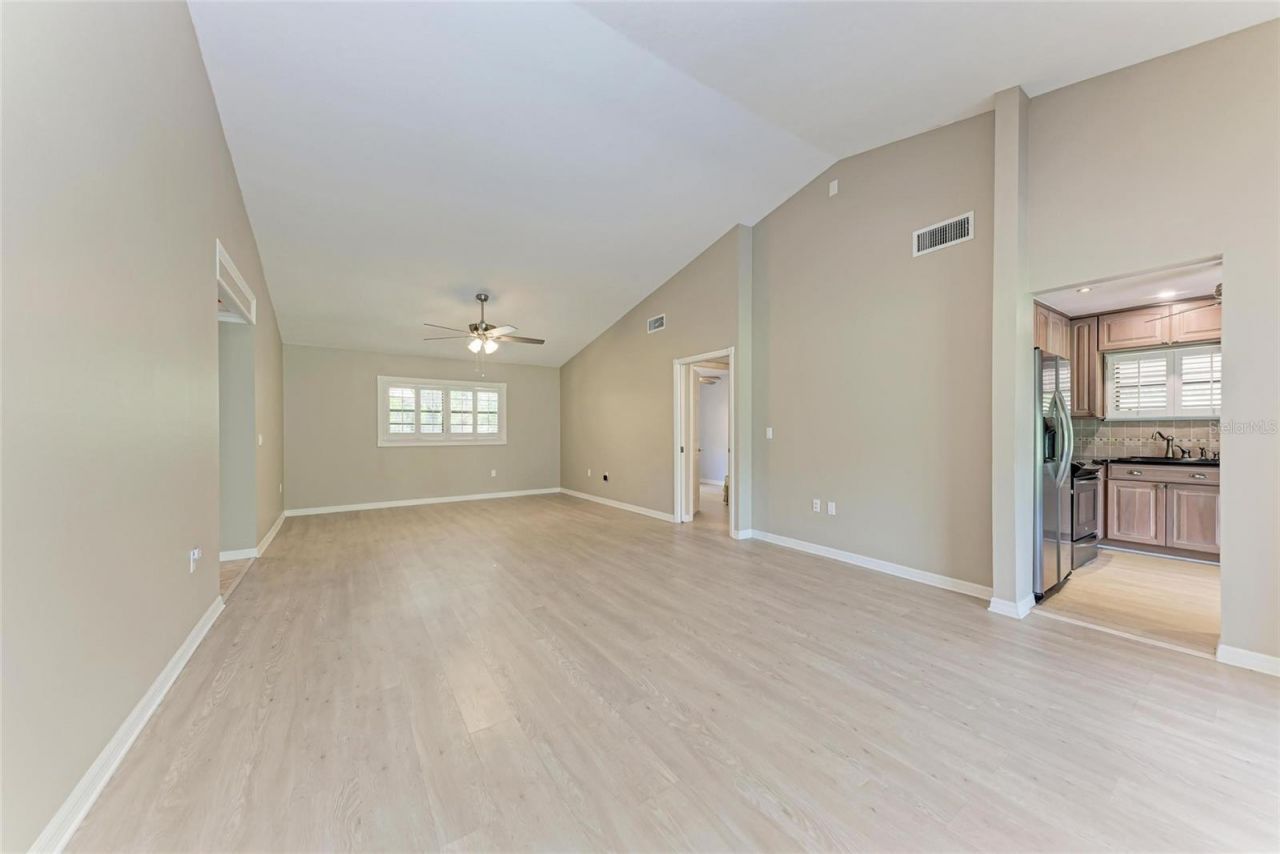 4644 Red Maple Road, Unit 1303, Bradenton, FL 34210 Photo