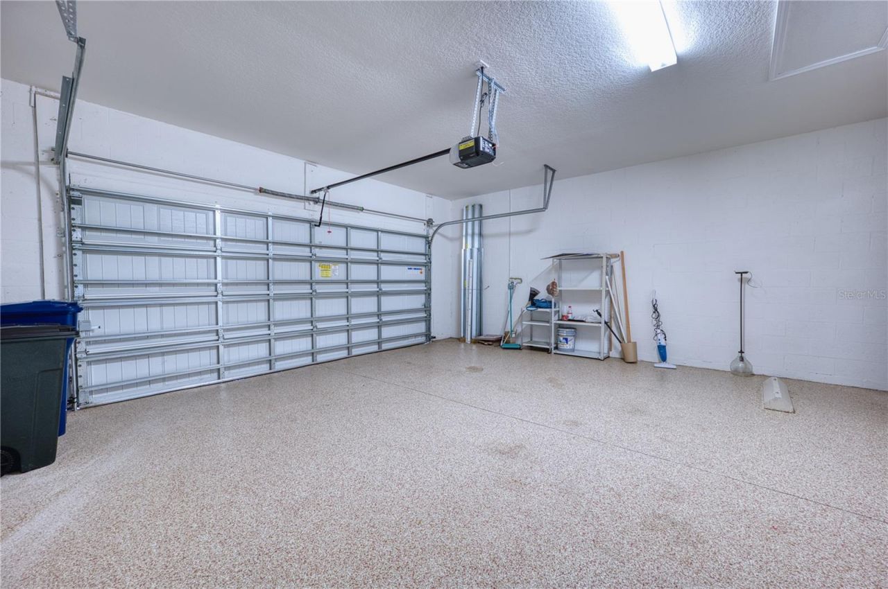 2945 Trustee Avenue, Sarasota, FL 34243 Photo