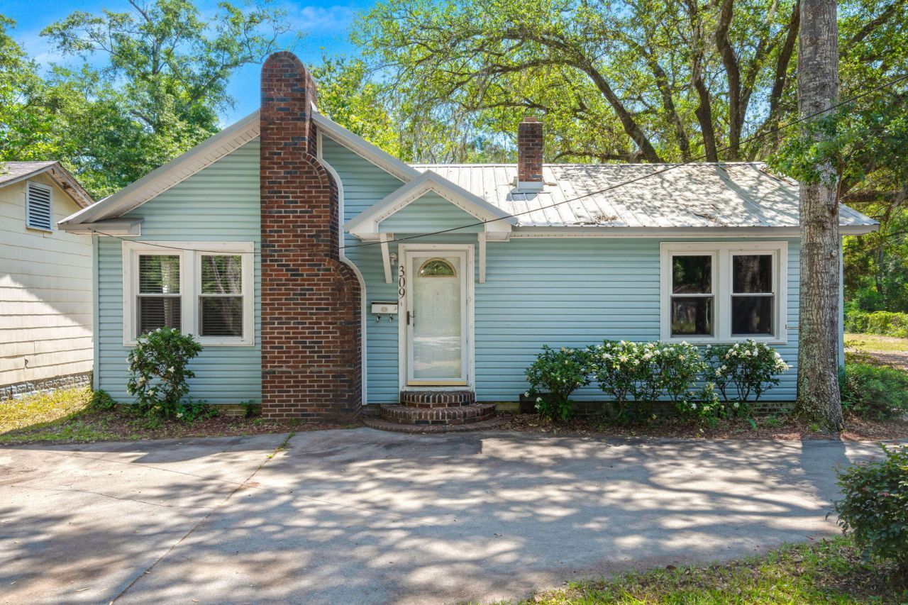 309 Padgett Loop Photo 1