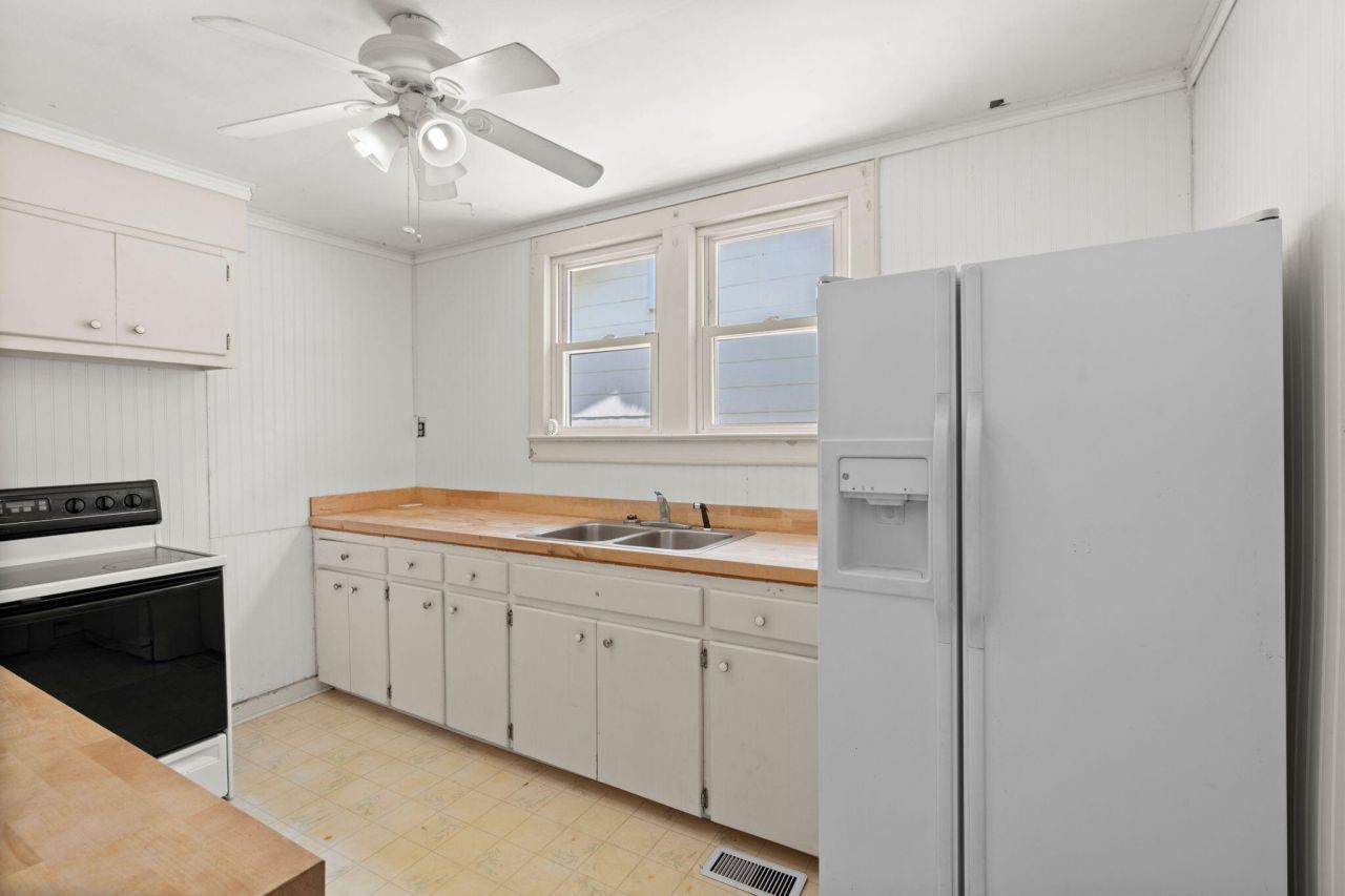 309 Padgett Loop Photo 12