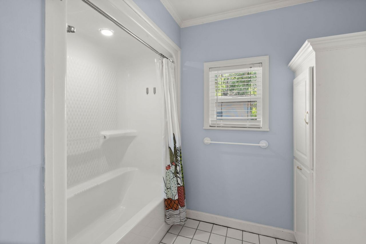 309 Padgett Loop Photo 16