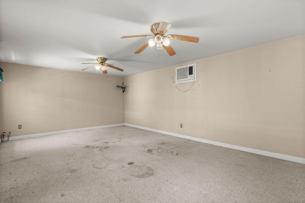 309 Padgett Loop Photo 24