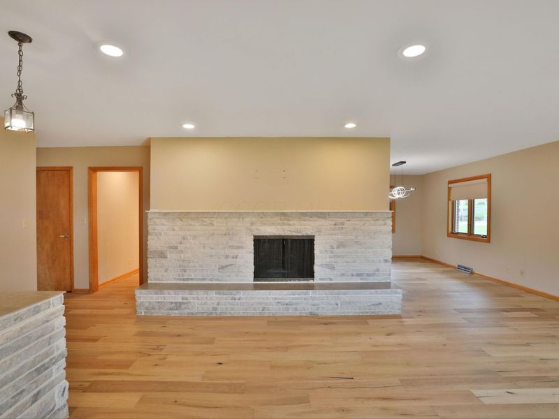 465 W Schrock Road, Westerville, OH 43081 Photo 8