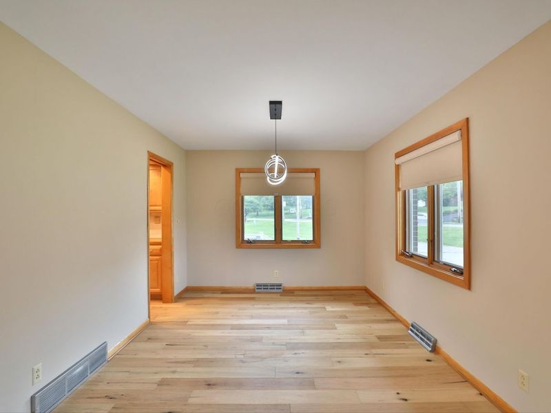 465 W Schrock Road, Westerville, OH 43081 Photo 9