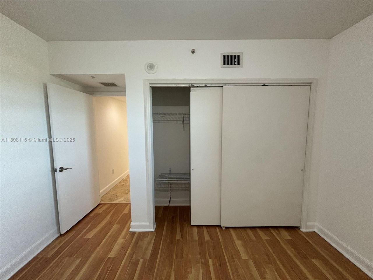 15051 Royal Oaks Ln, Unit 1604, North Miami, FL 33181 Photo