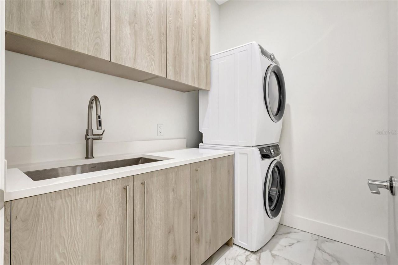 33 S Palm Avenue, Unit 1101, Sarasota, FL 34236 Photo