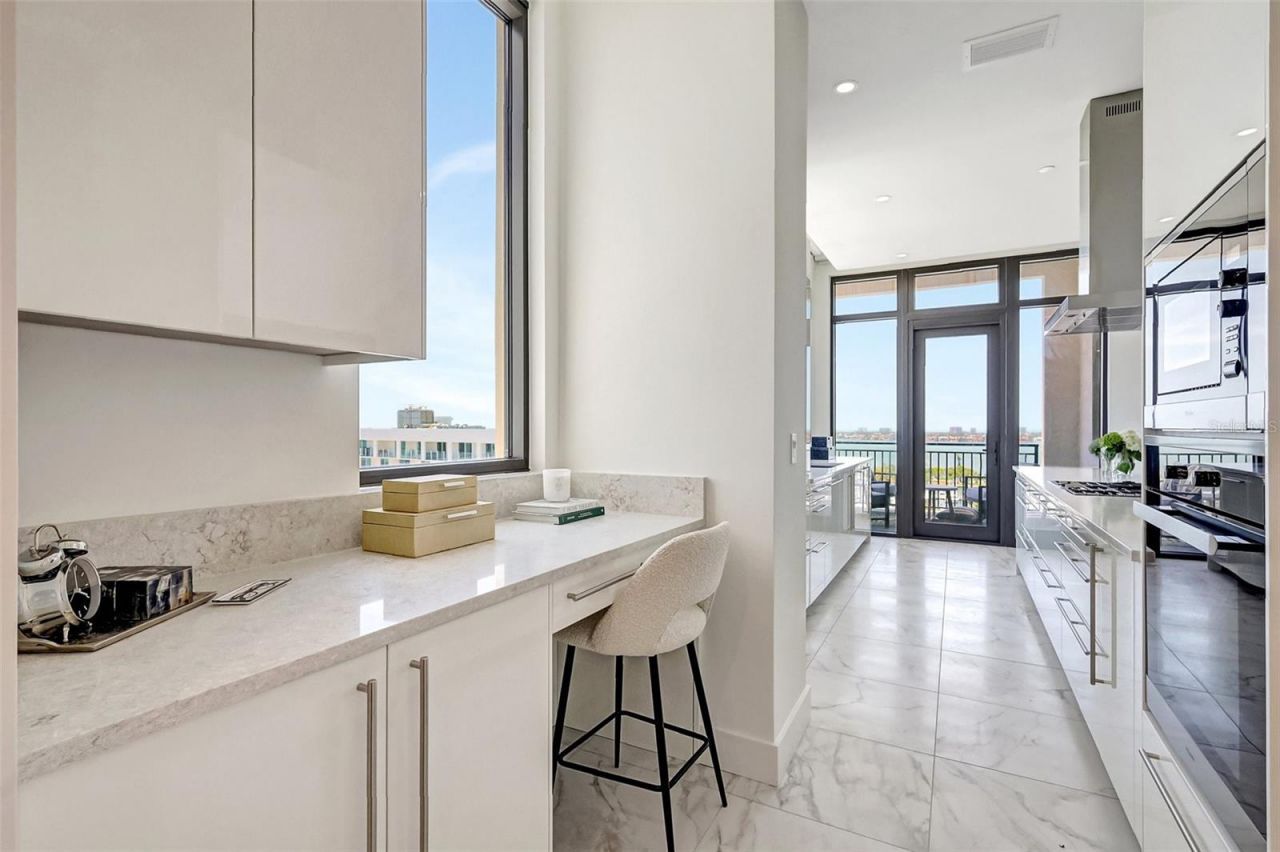 33 S Palm Avenue, Unit 1101, Sarasota, FL 34236 Photo