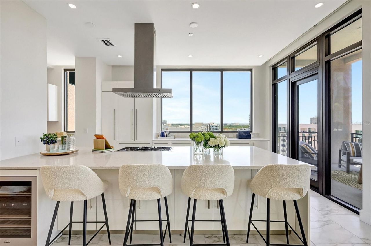 33 S Palm Avenue, Unit 1101, Sarasota, FL 34236 Photo