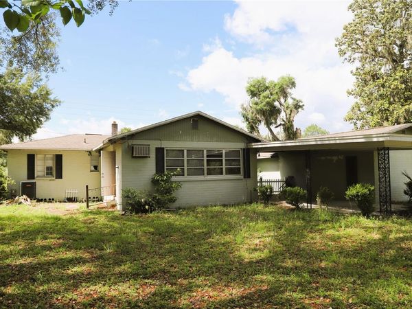 21514 SE 69TH AVENUE, HAWTHORNE, FL 32640