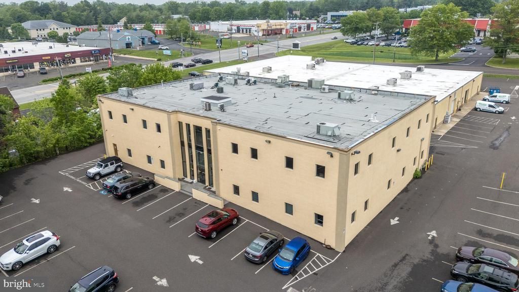 271 BETHLEHEM PIKE, COLMAR, PA 18915