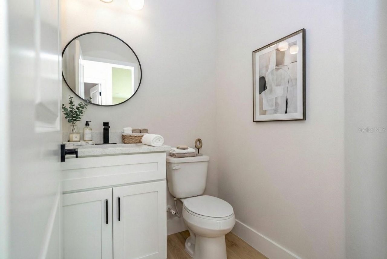33 W 7th Street, Apopka, FL 32703 Photo
