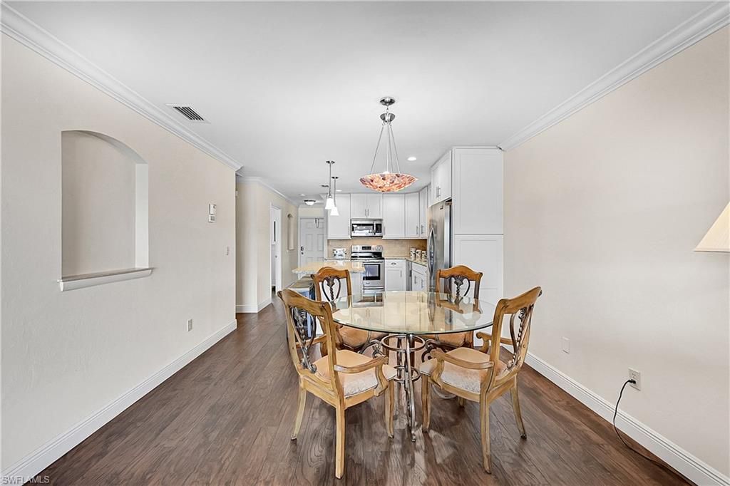 131 SW 47th Ter, Unit 201, Cape Coral, FL 33914 Photo