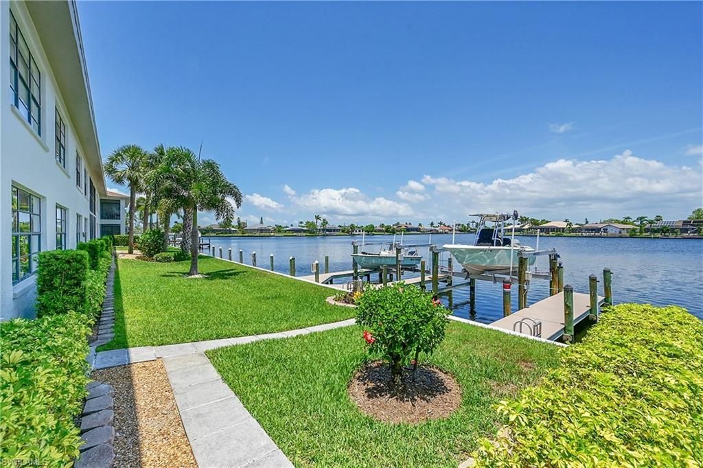 131 SW 47th Ter, Unit 201, Cape Coral, FL 33914 Photo
