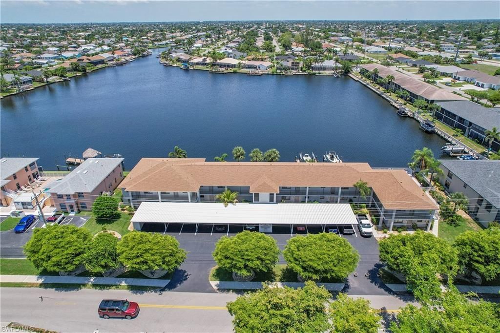 131 SW 47th Ter, Unit 201, Cape Coral, FL 33914 Photo