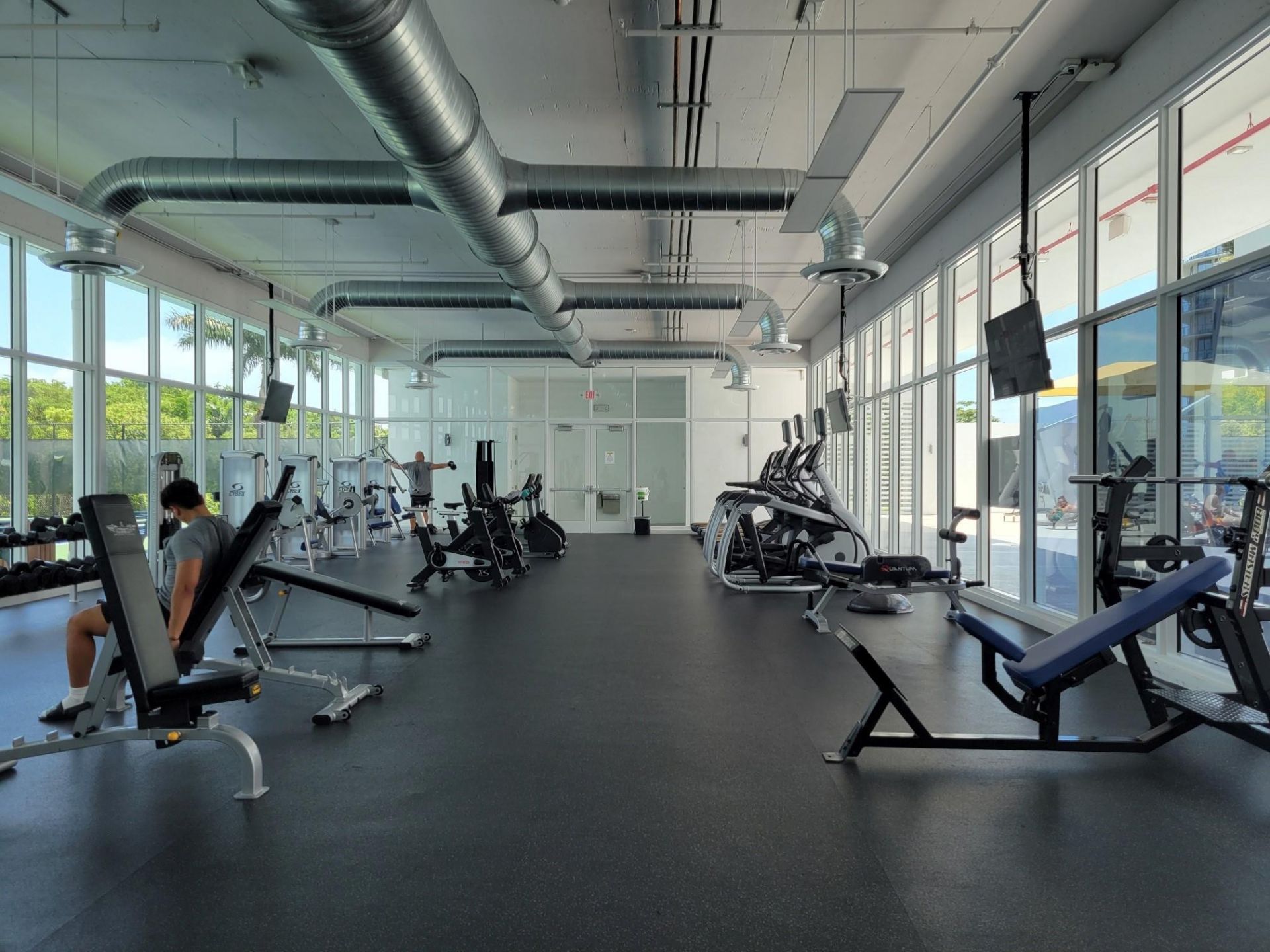 15051 Royal Oaks Lane, Unit 902, North Miami, FL 33181 Photo