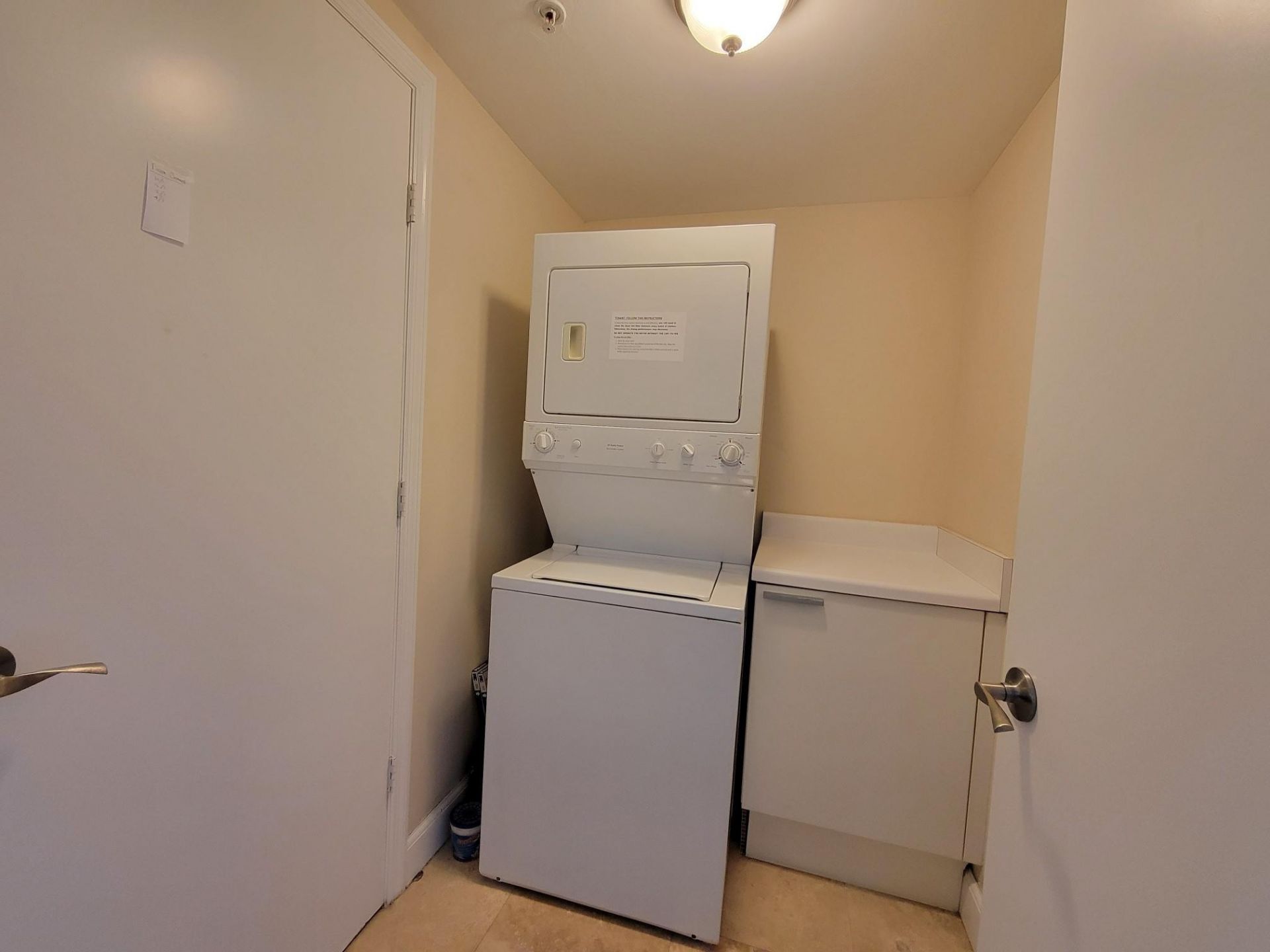 15051 Royal Oaks Lane, Unit 902, North Miami, FL 33181 Photo