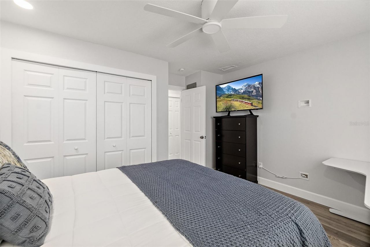 809 E 14th Avenue, New Smyrna Beach, FL 32169 Photo