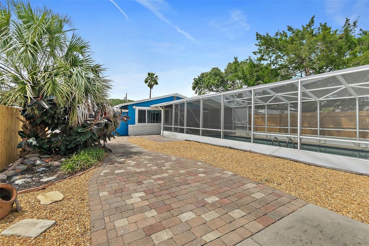 809 E 14th Avenue, New Smyrna Beach, FL 32169 Photo