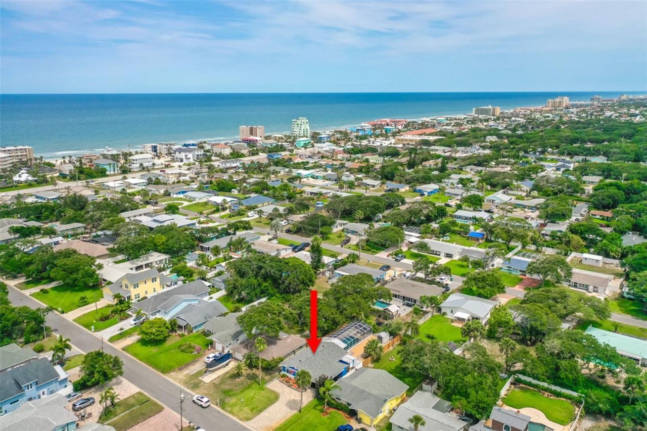 809 E 14th Avenue, New Smyrna Beach, FL 32169 Photo