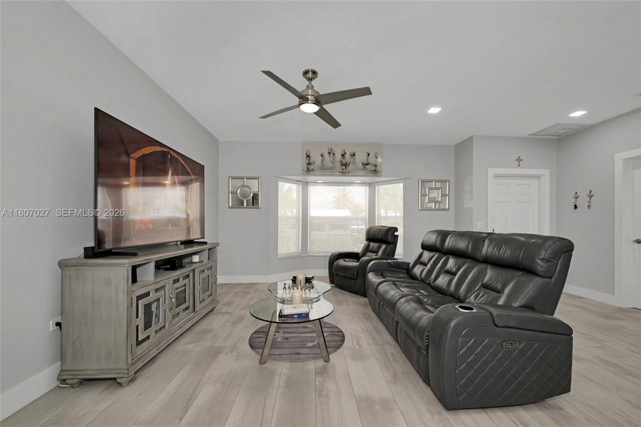 141 El Capitan Dr, Islamorada, FL 33036 Photo