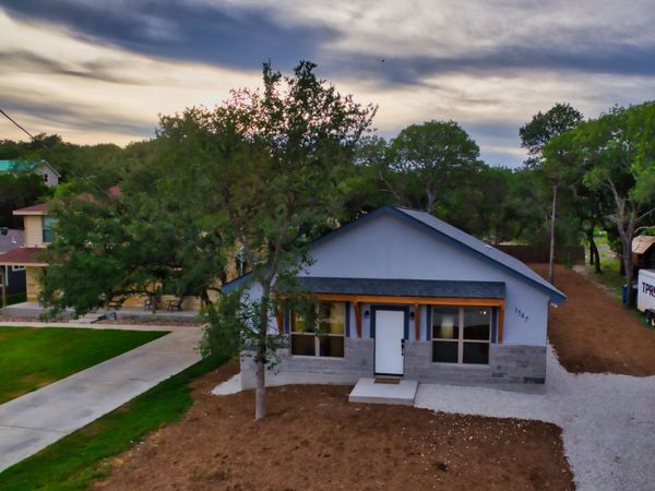 1547 Bonnyview Drive, Canyon Lake, TX 78133