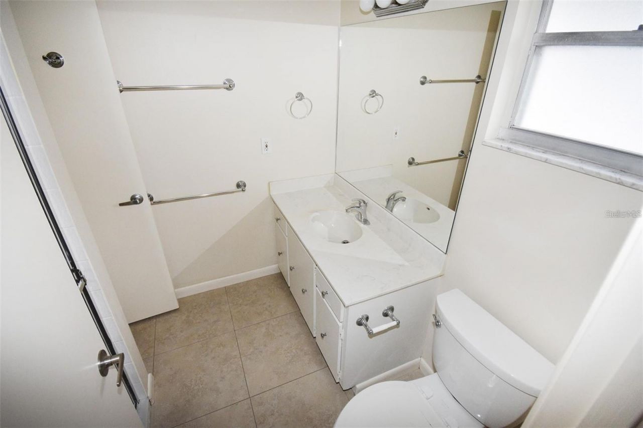 3961 Ashwood Lane, Unit 44, Sarasota, FL 34232 Photo