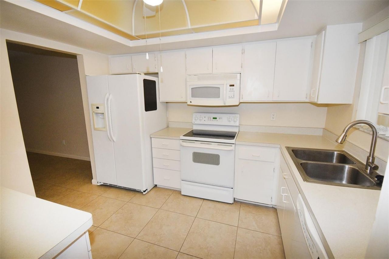 3961 Ashwood Lane, Unit 44, Sarasota, FL 34232 Photo