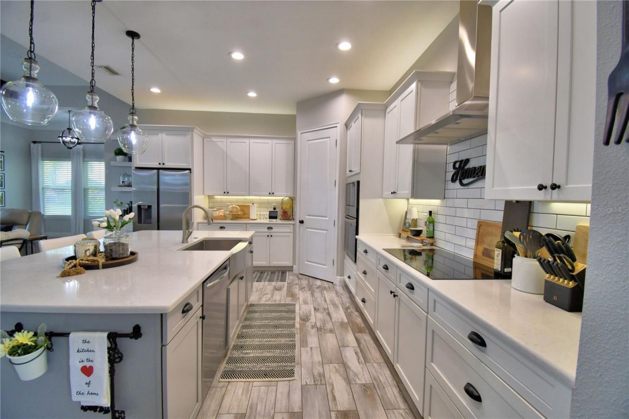 445 Waterfern Trail Drive, Auburndale, FL 33823 Photo