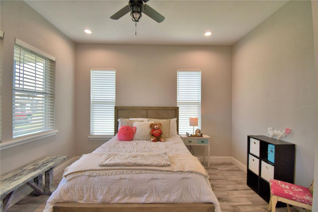 445 Waterfern Trail Drive, Auburndale, FL 33823 Photo